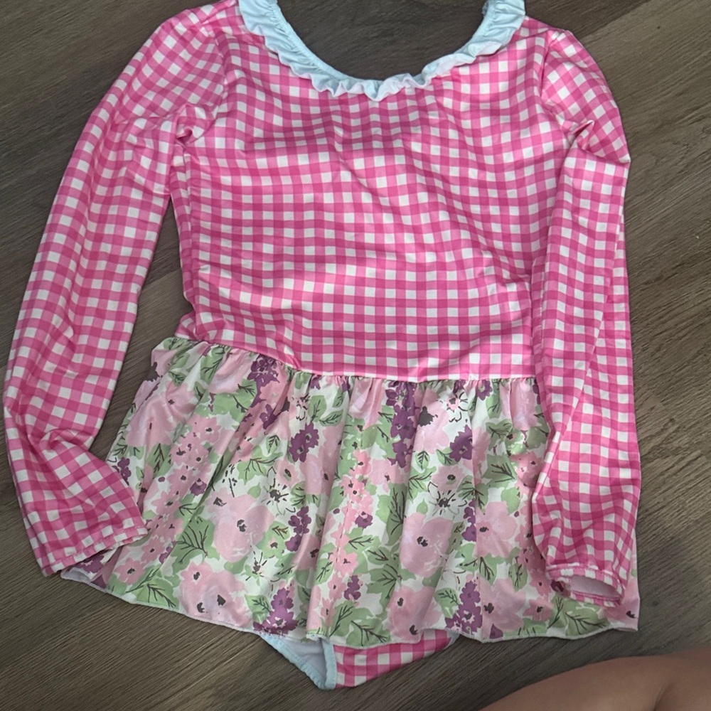 SweetHoney Pink & White Girls' Dress Label Detail LEOTARD